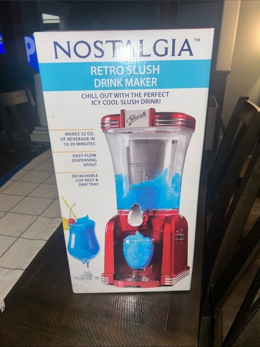 Nostalgia Retro Slush Drink Maker